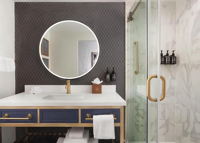 Royer Urbana Champaign, Tapestry Collection By Hilton Hotel